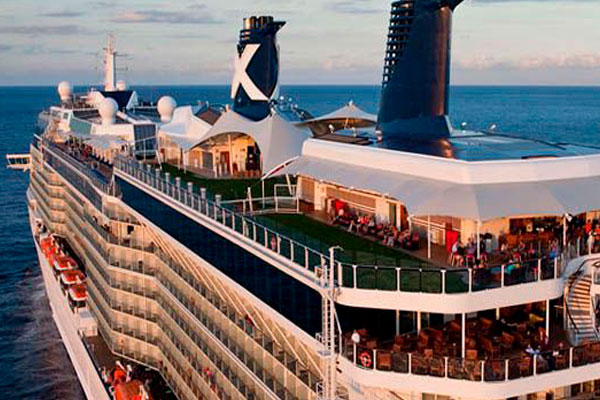  Exploring the Antarctic coast aboard the Celebrity Cruise