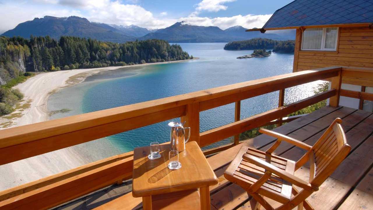 8 Explora lo mejor de Bariloche en este tour de 5 días: Aventura al pie del Cerro Tronador, exploración en Puerto Blest y travesía por la Ruta de los Siete Lagos