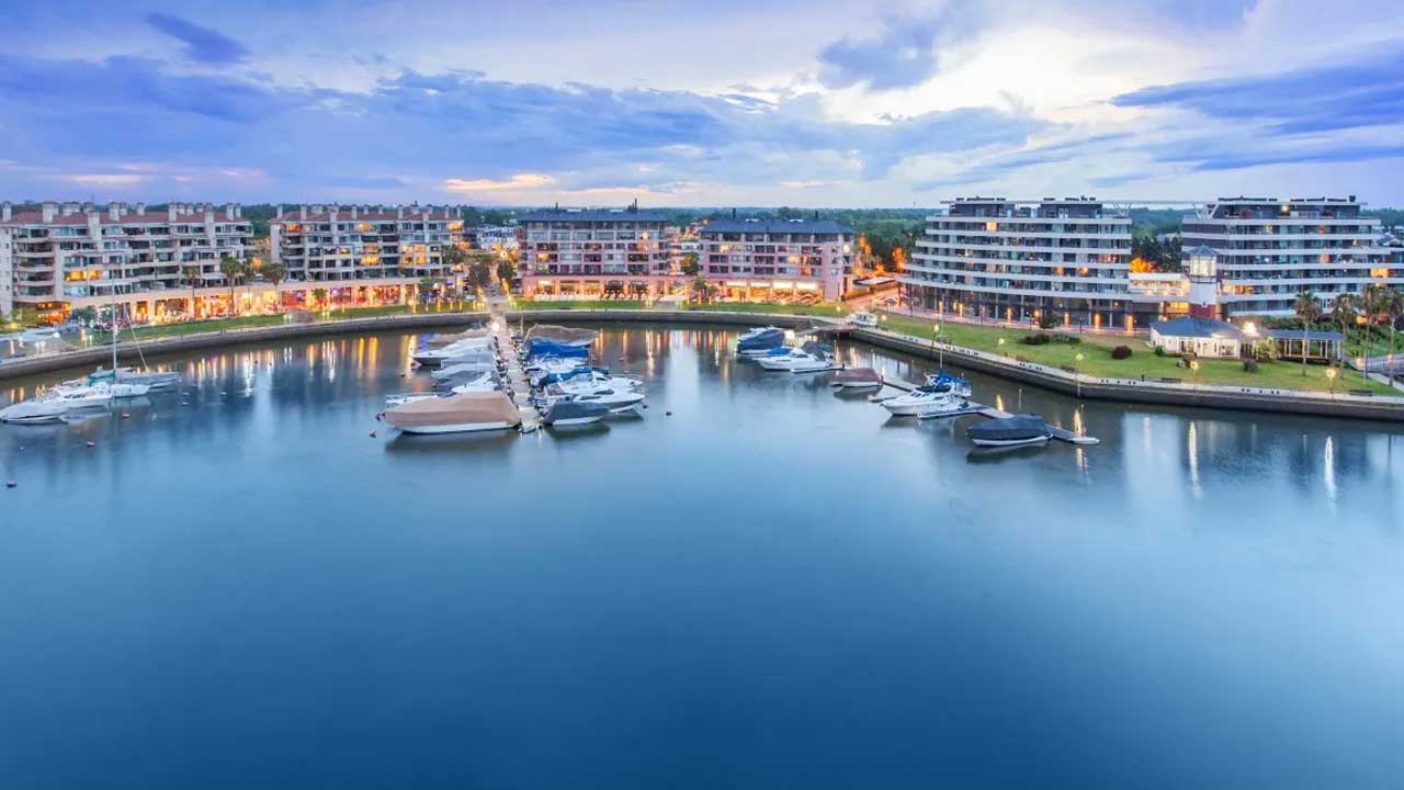 2 Únete a nuestro exclusivo tour por el Delta de Tigre y San Isidro desde Buenos Aires.