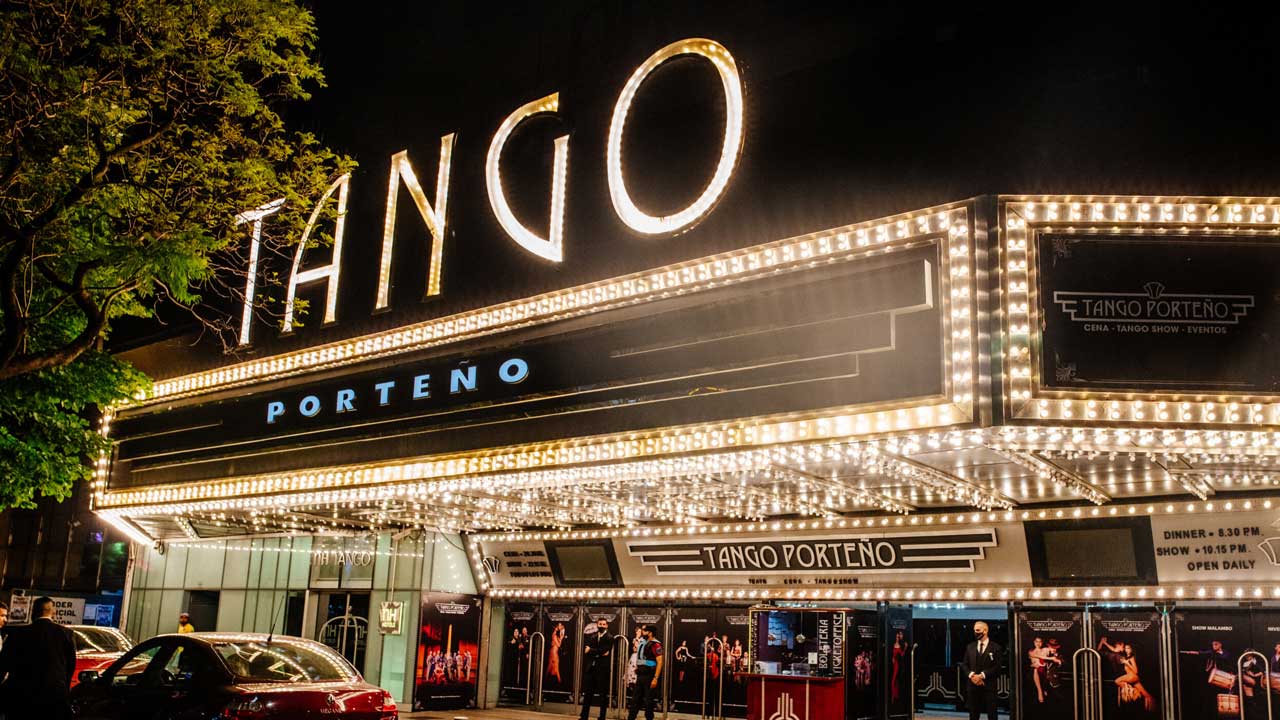 5 Experience the allure of the 1940s Buenos Aires tango scene with our Tango Porteño Dinner and Show Tour.