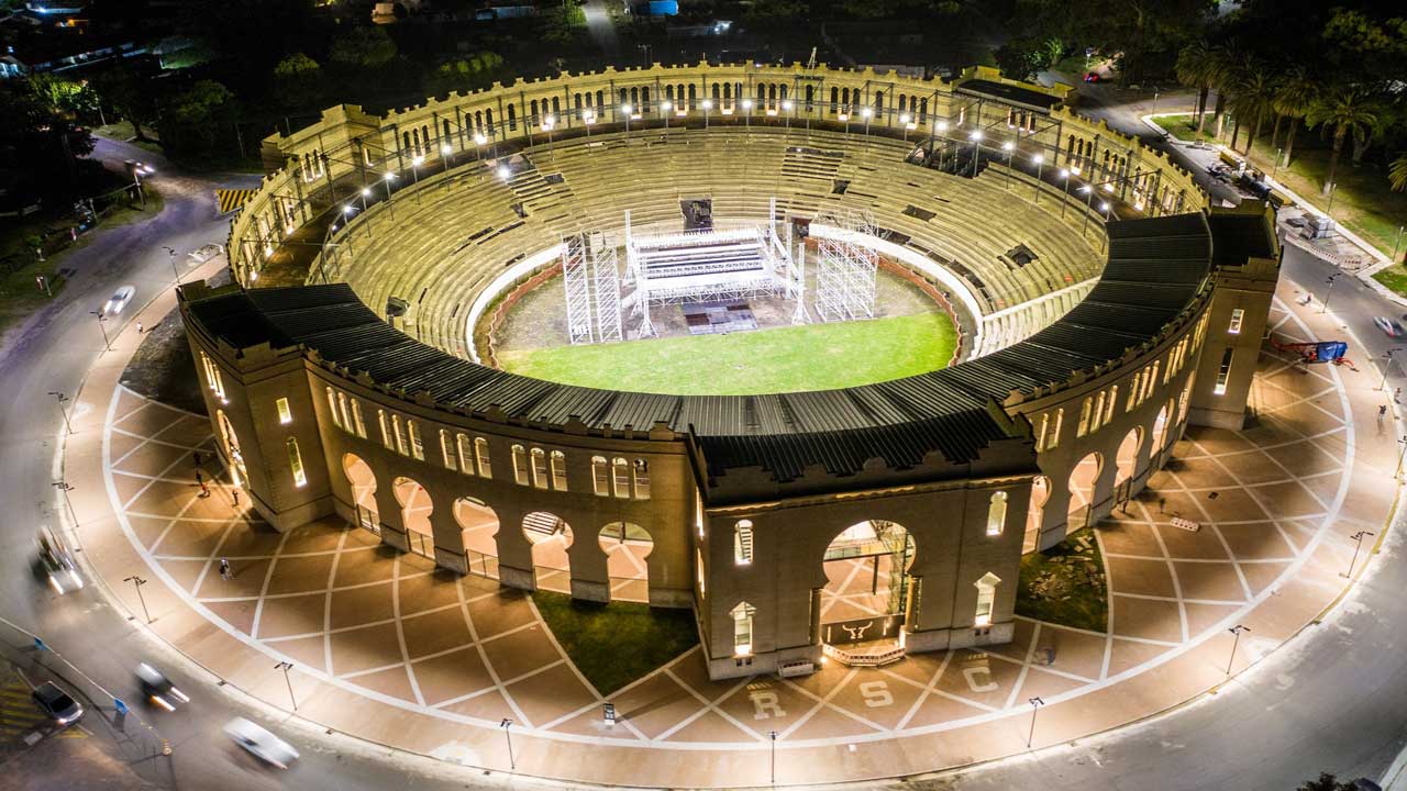 5 Descripción: Embárcate en un Tour a Colonia, sitio de UNESCO, explorando su rica historia, arquitectura colonial
